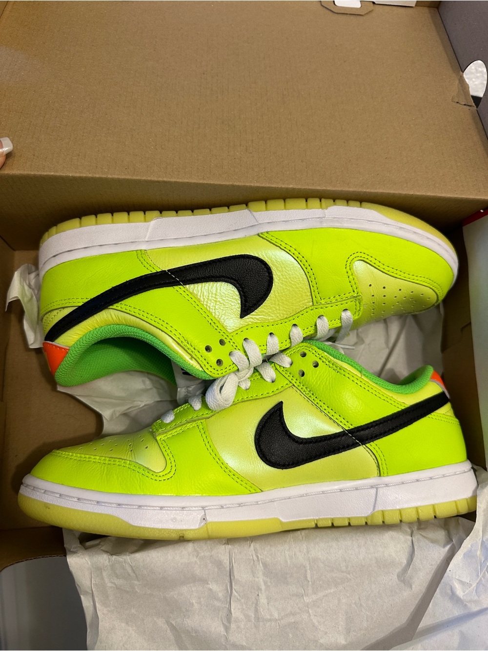 Nike Dunk Low SE Volt .Neon Green Low-Top Sneakers with Black Swoosh